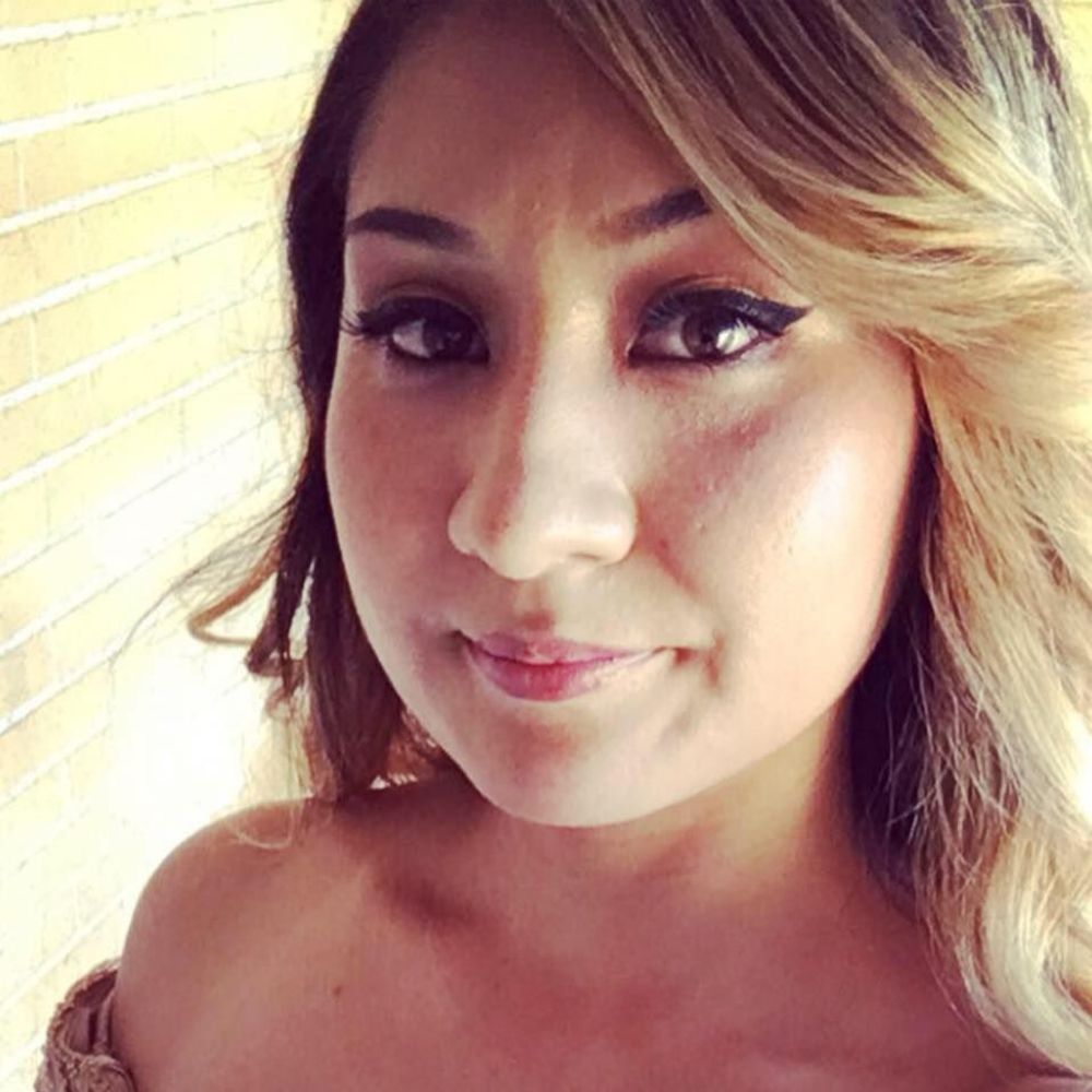 Meet your Posher, Aline